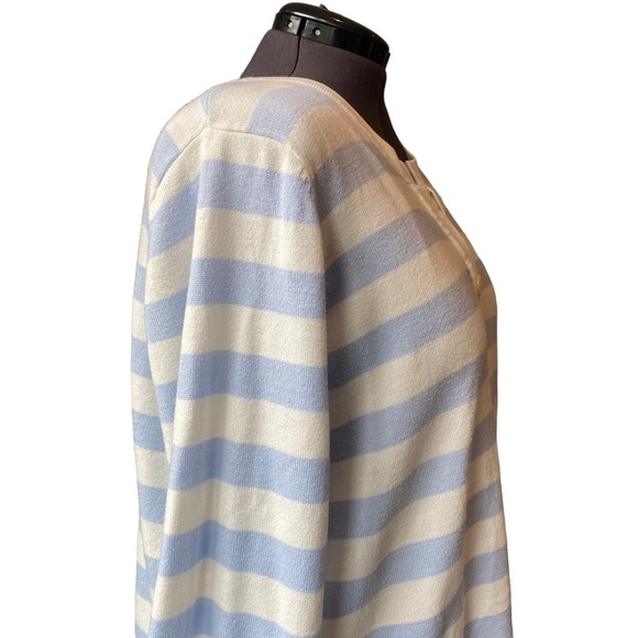 Sag Harbor Women plus size 3X pull-on faux button knit sweater blue white stripe - Picture 7 of 8